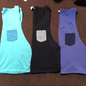 (SOLD LOCALLY)Xs/Sm PINK tank crop tops